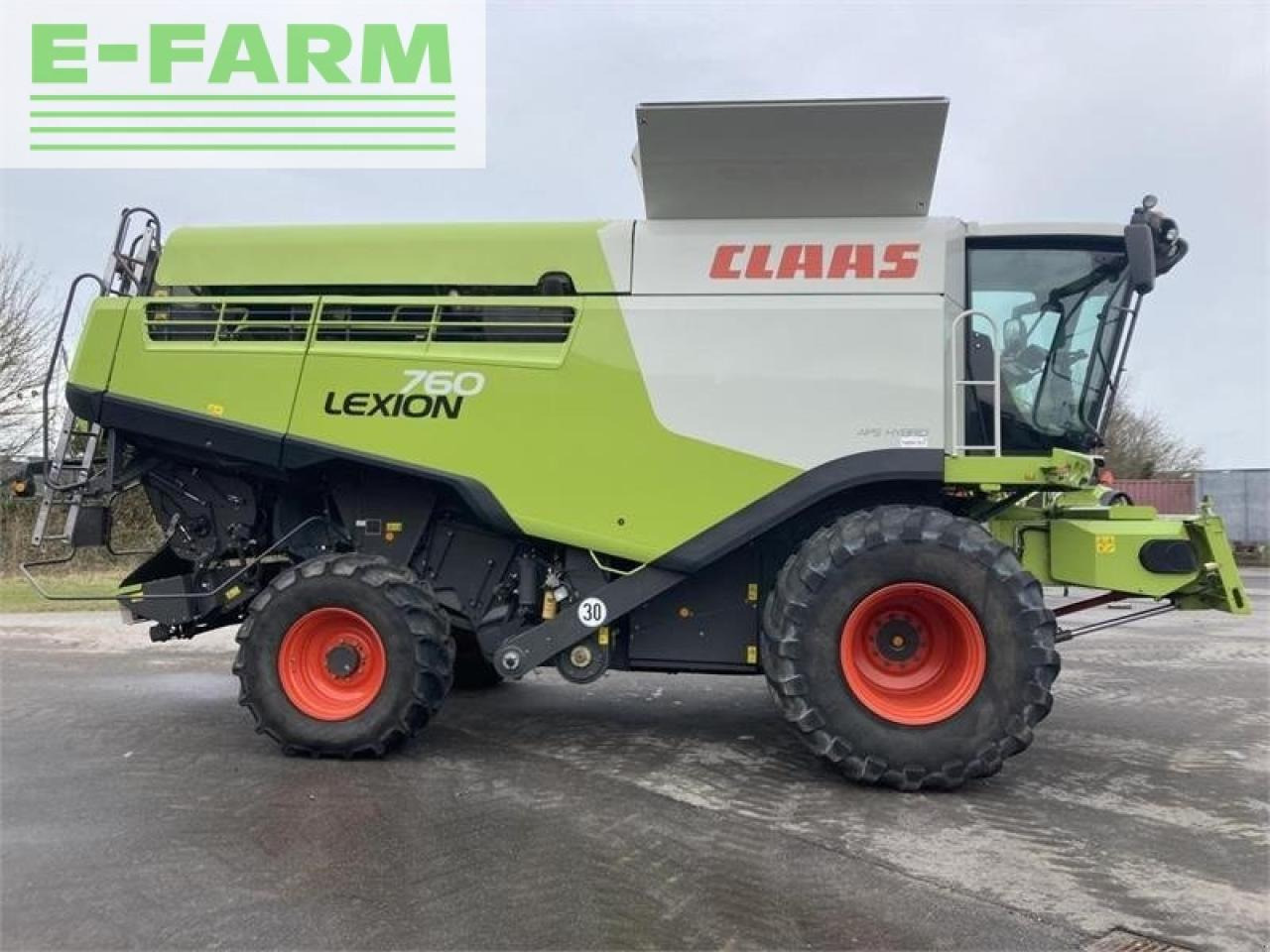 Θεριζοαλωνιστική μηχανή CLAAS lexion 760: φωτογραφία 3