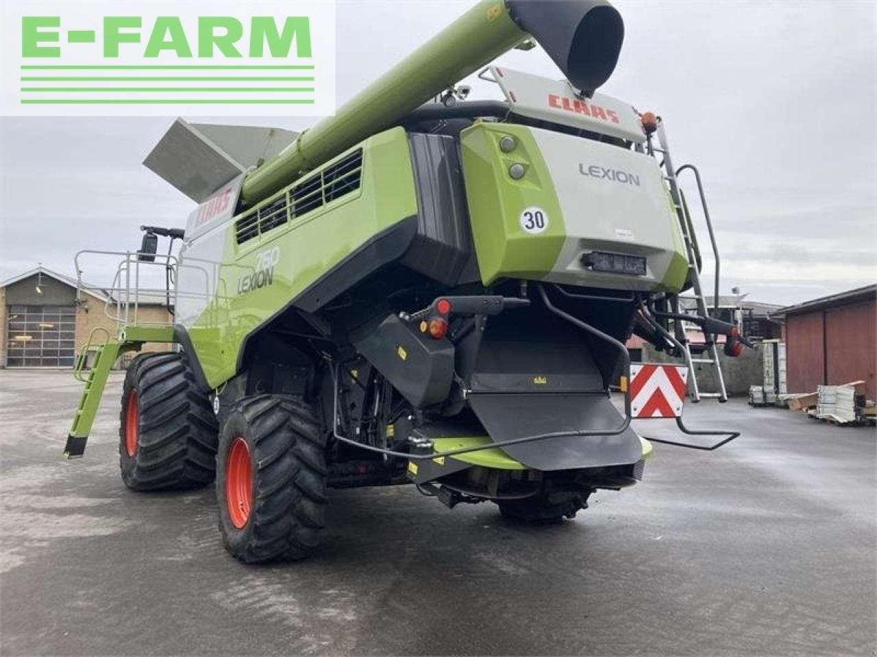 Θεριζοαλωνιστική μηχανή CLAAS lexion 760: φωτογραφία 6