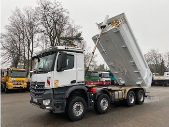 Φορτηγό ανατρεπόμενο MERCEDES-BENZ Arocs 3743