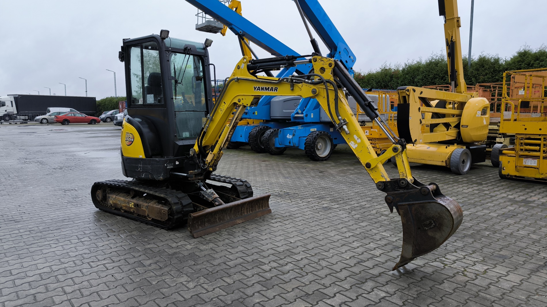 Μίνι εκσκαφέας YANMAR VIO 25