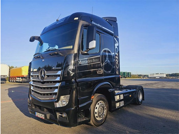 Τράκτορας MERCEDES-BENZ Actros 1843