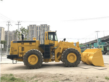 Ελαστιχοφόρος φορτωτής KOMATSU WA600-3