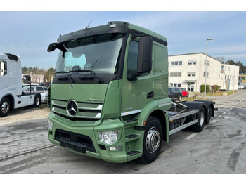 Φορτηγό σασί MERCEDES-BENZ Actros 2543