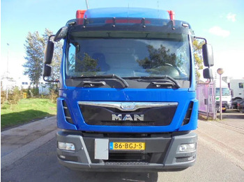 Φορτηγό κόφα MAN TGM 12.250: φωτογραφία 2