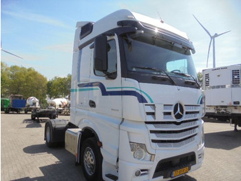 Τράκτορας Mercedes-Benz Actros ACTROS 1842: φωτογραφία 2