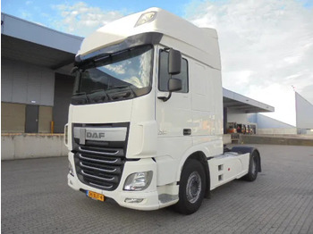 Τράκτορας DAF XF 460