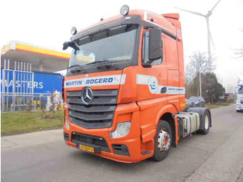 Τράκτορας MERCEDES-BENZ Actros 1842