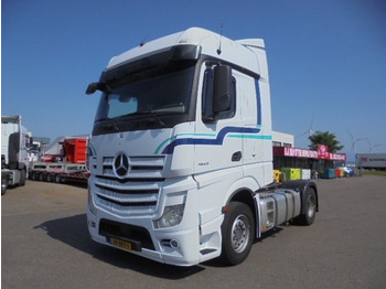 Τράκτορας MERCEDES-BENZ Actros 1843