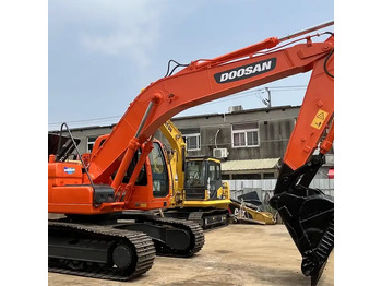 Ερπυστριοφόρος εκσκαφέας DOOSAN DX225LC