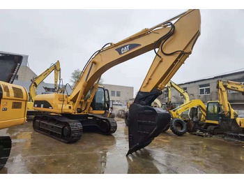 Ερπυστριοφόρος εκσκαφέας High Quality Good Condition Construction Business Powerful Cat 330C Excavator in Shanghai China: φωτογραφία 4