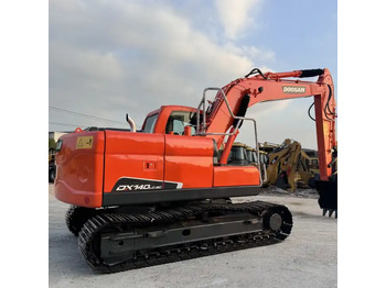 Ερπυστριοφόρος εκσκαφέας DOOSAN DX140