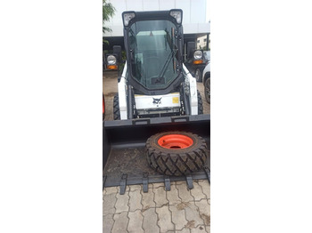 Φορτωτής πλάγιας ολίσθησης BOBCAT S450