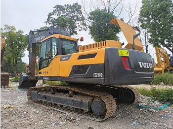 Ερπυστριοφόρος εκσκαφέας VOLVO EC250DL