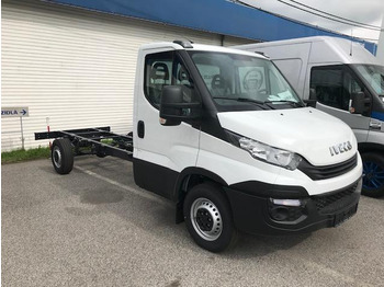 Φορτηγό σασί IVECO Daily 35s18