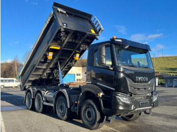 Φορτηγό ανατρεπόμενο IVECO T-WAY