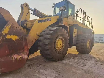 Ελαστιχοφόρος φορτωτής KOMATSU WA600-6