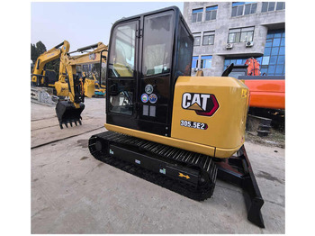 Ερπυστριοφόρος εκσκαφέας CATERPILLAR 305.5E2