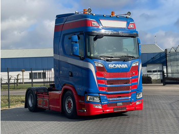 Τράκτορας SCANIA S 520