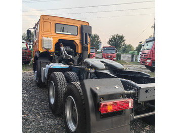 Leasing SINOTRUCK HOWO TRACTOR  SINOTRUCK HOWO TRACTOR: φωτογραφία 3