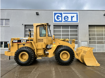 Ελαστιχοφόρος φορτωτής CATERPILLAR 950F