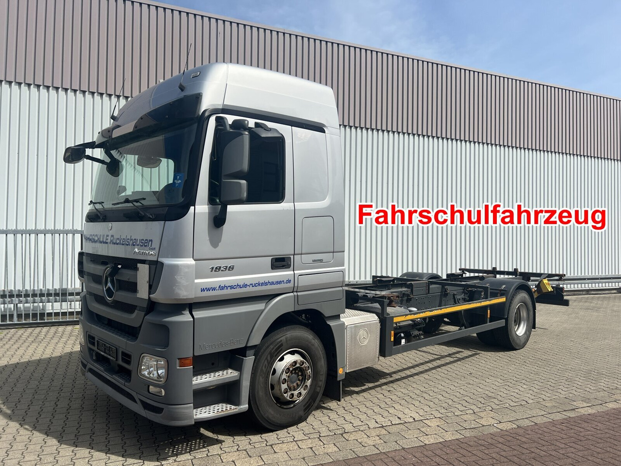 Φορτηγό Mercedes-Benz Actros 1836 L 4x2 Actros 1836 L 4x2, Retarder, Fahrschule: φωτογραφία 1