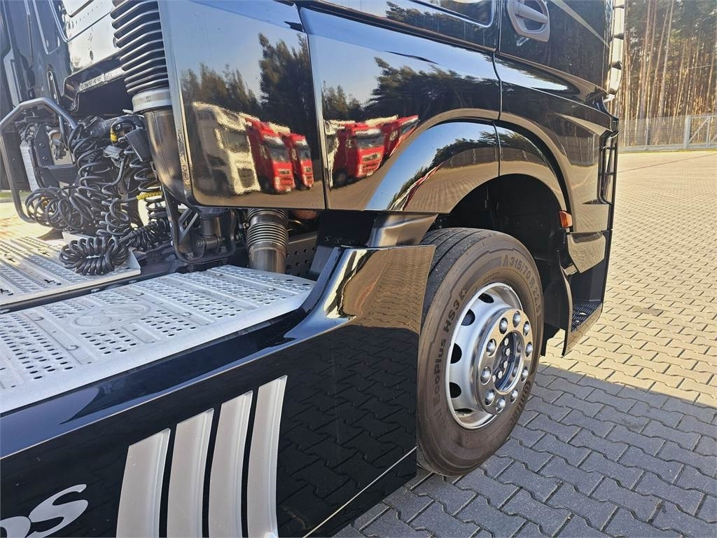 Τράκτορας Mercedes-Benz ACTROS 1843: φωτογραφία 18