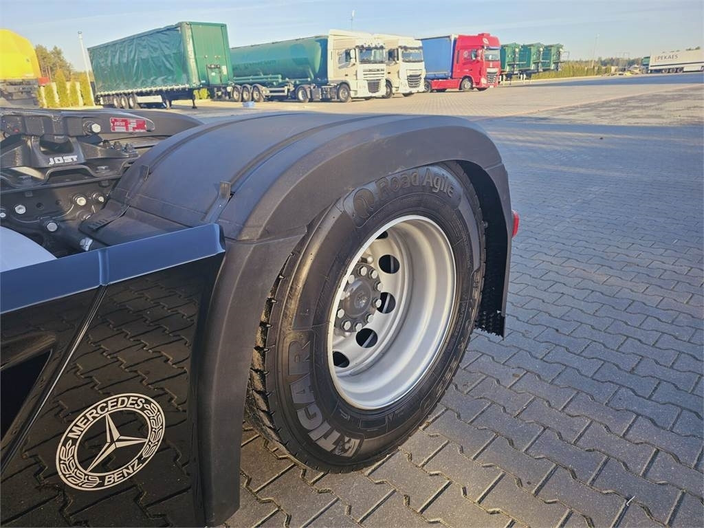 Τράκτορας Mercedes-Benz ACTROS 1843: φωτογραφία 12