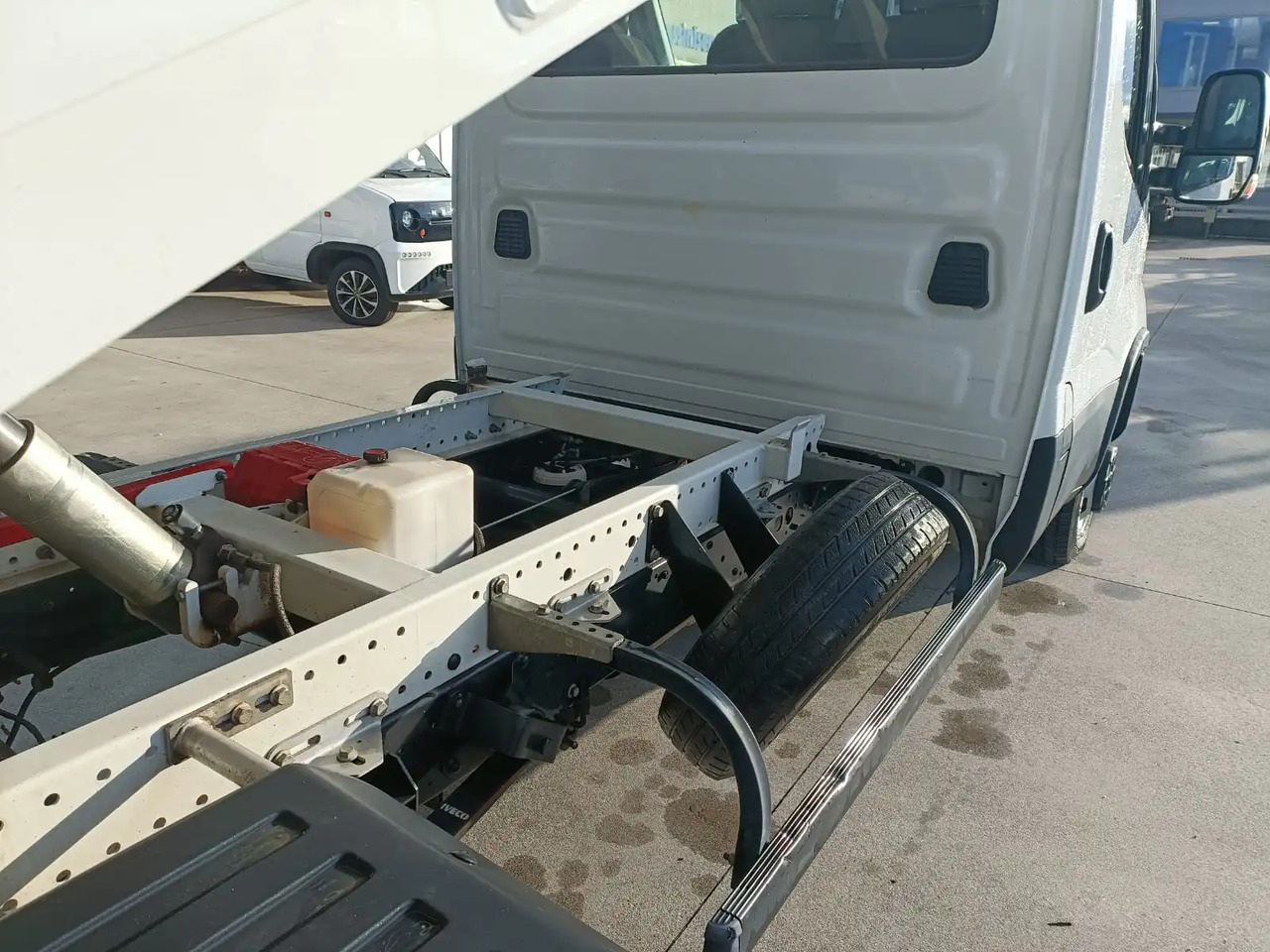 Όχημα με ανατρεπομενη καροτσα IVECO DAILY 35C14: φωτογραφία 8