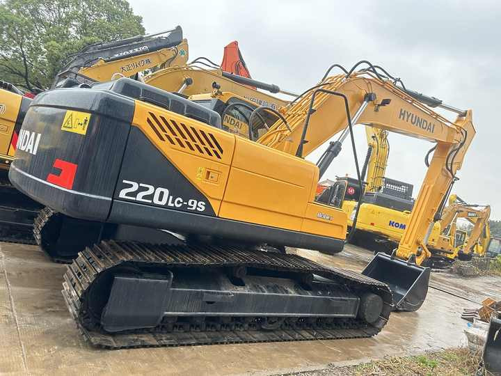 Ερπυστριοφόρος εκσκαφέας Perfect working Used Hyundai 220LC-9S Crawler Excavator Used Hyundai 220LC-9S Excavator in stock: φωτογραφία 6