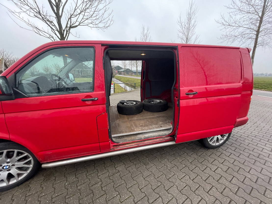 Μικρό βαν Volkswagen Transporter t5 2.5 L2 dubbele schuifdeur: φωτογραφία 6