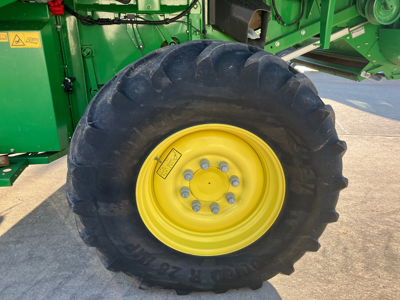 Θεριζοαλωνιστική μηχανή JOHN DEERE S685 TM: φωτογραφία 18