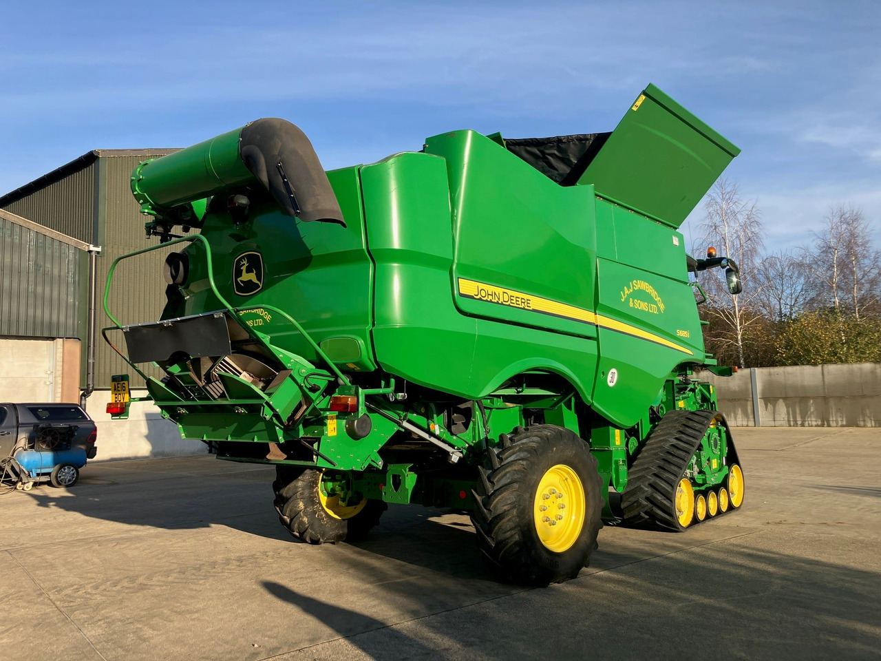 Θεριζοαλωνιστική μηχανή JOHN DEERE S685 TM: φωτογραφία 6