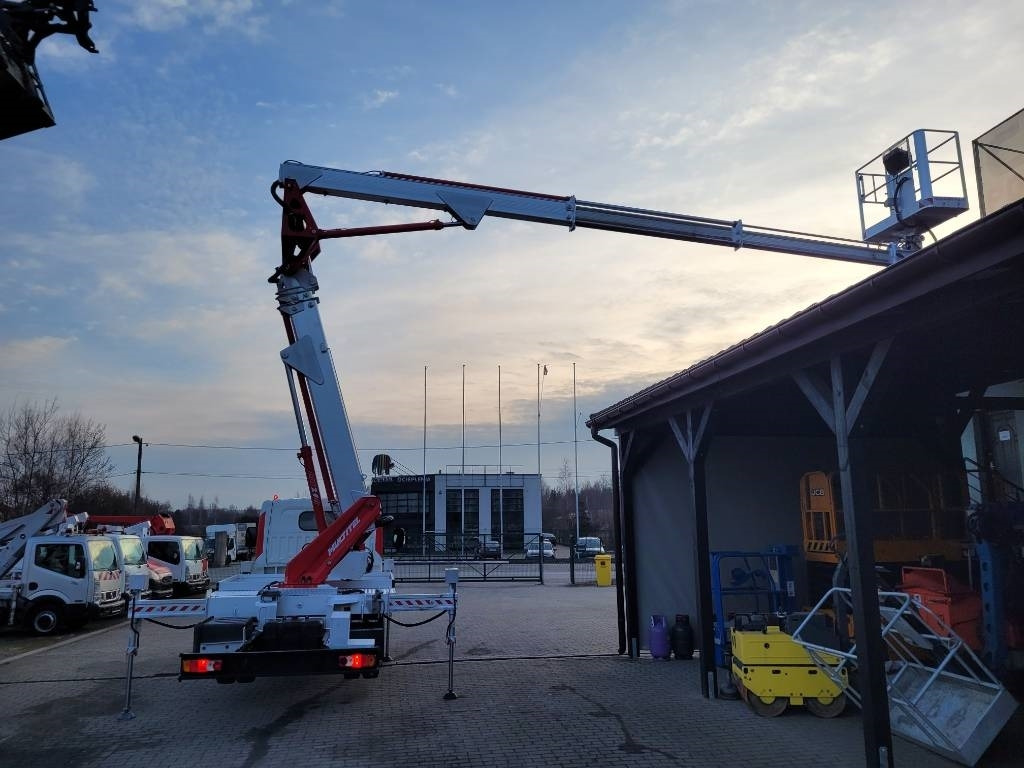 Φορτηγό με εναέρια πλατφόρμα Multitel MX210 - 21m Nissan NT400 - bucket truck boom lift: φωτογραφία 11