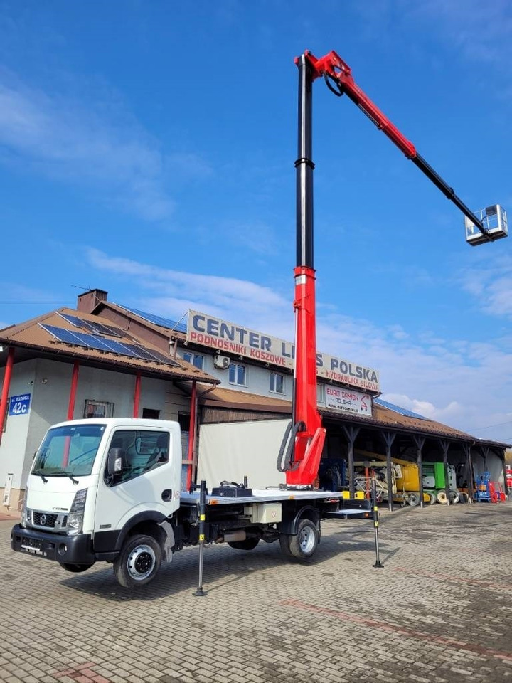 Φορτηγό με εναέρια πλατφόρμα VERSALIFT VTX240 - 24m Nissan NT400 - bucket truck boom lift: φωτογραφία 13