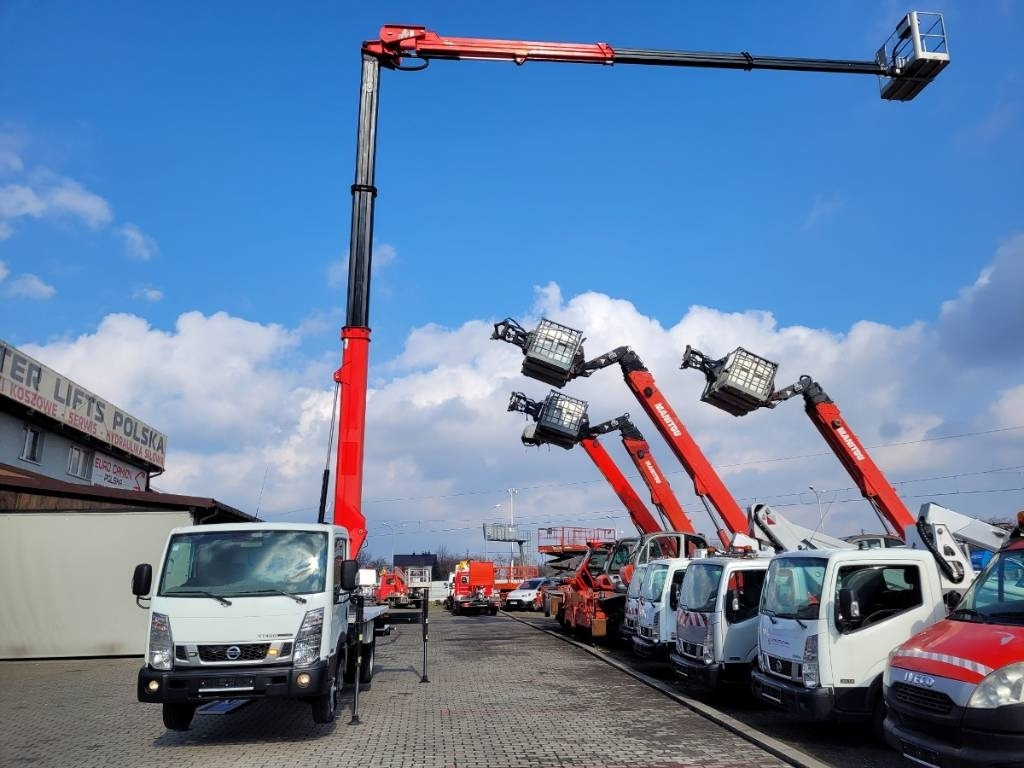 Φορτηγό με εναέρια πλατφόρμα VERSALIFT VTX240 - 24m Nissan NT400 - bucket truck boom lift: φωτογραφία 15