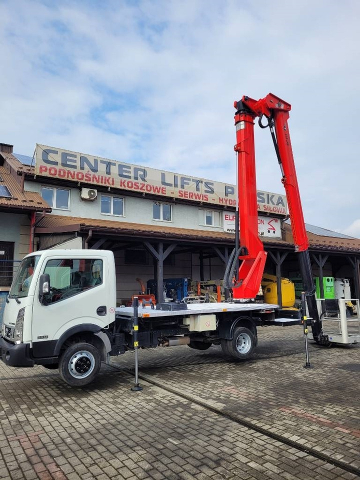 Φορτηγό με εναέρια πλατφόρμα VERSALIFT VTX240 - 24m Nissan NT400 - bucket truck boom lift: φωτογραφία 6