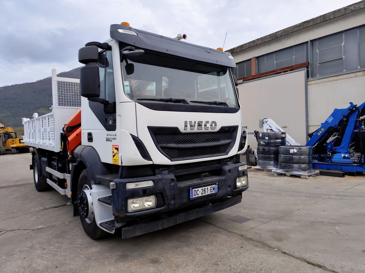 Φορτηγό με γερανό IVECO STRALIS AD 190S36: φωτογραφία 18