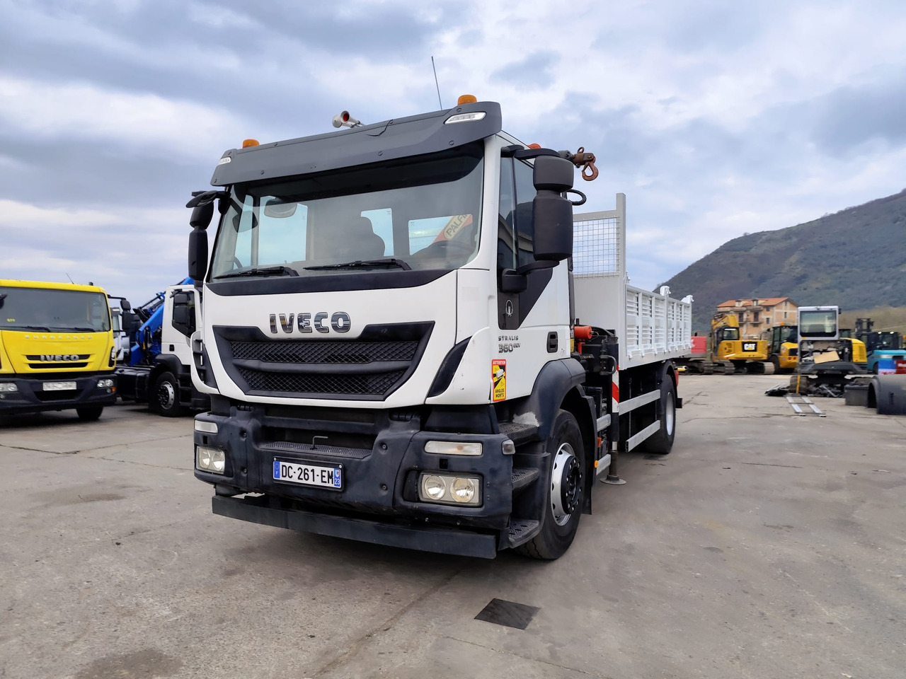 Φορτηγό με γερανό IVECO STRALIS AD 190S36: φωτογραφία 24