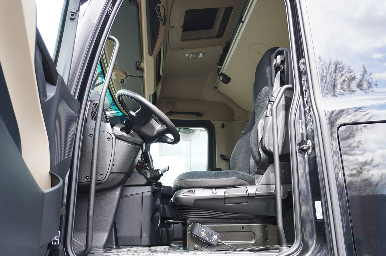 Φορτηγό σασί MERCEDES-BENZ Actros 1840 E6 4x2 / Lounge chair BDF: φωτογραφία 11