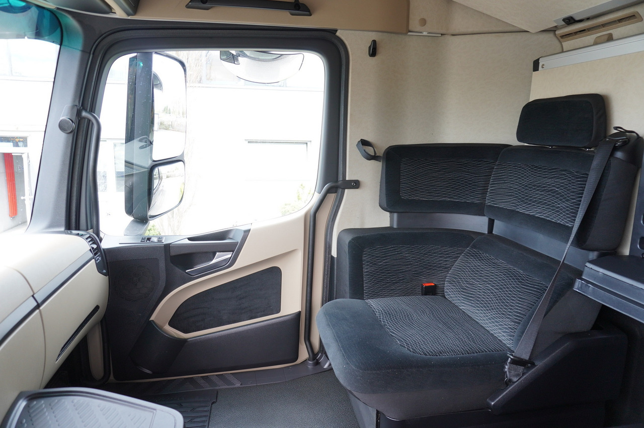 Φορτηγό σασί MERCEDES-BENZ Actros 1840 E6 4x2 / Lounge chair BDF: φωτογραφία 17