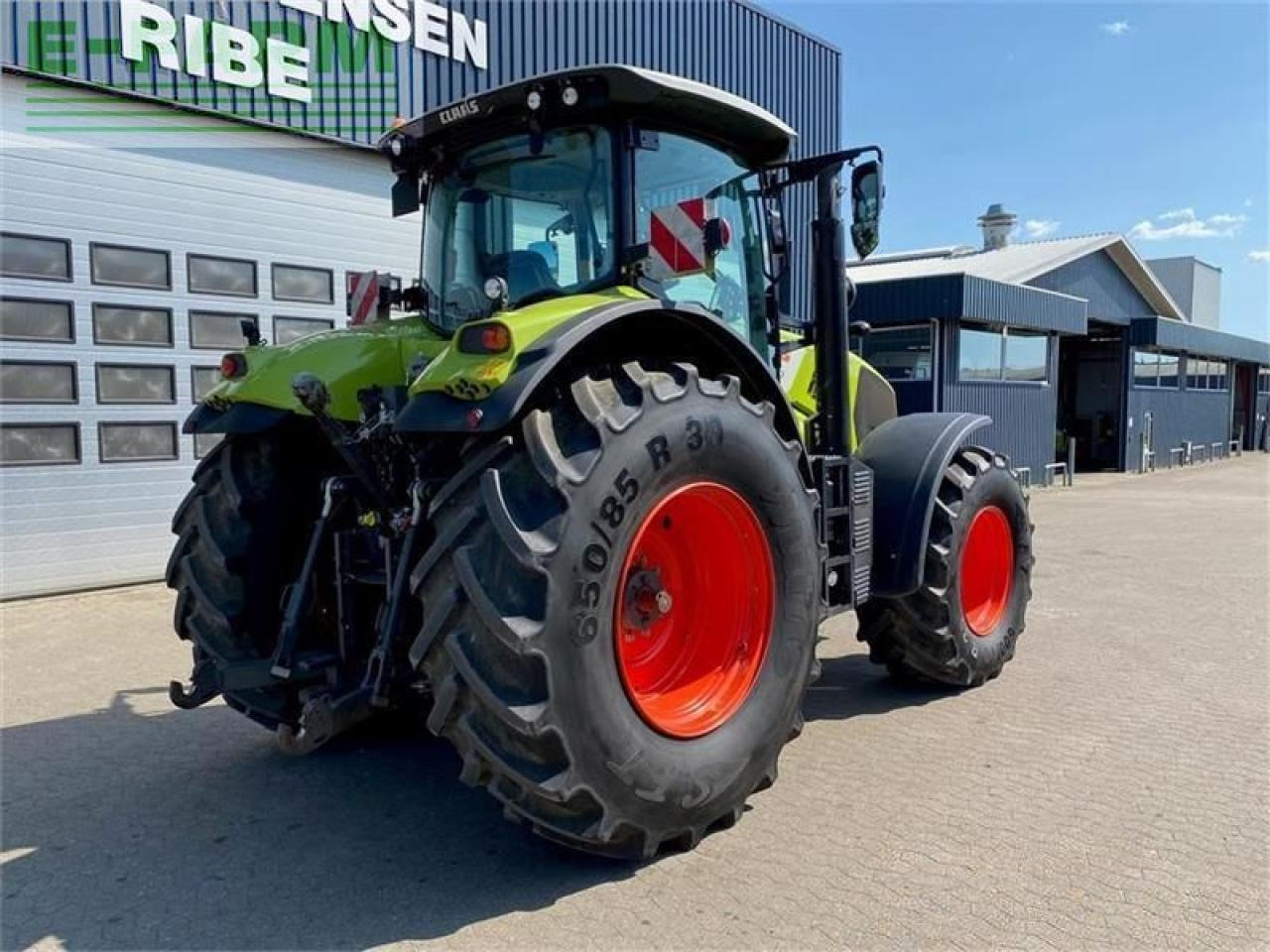 Τρακτέρ CLAAS axion 830 cis + med front pto: φωτογραφία 10