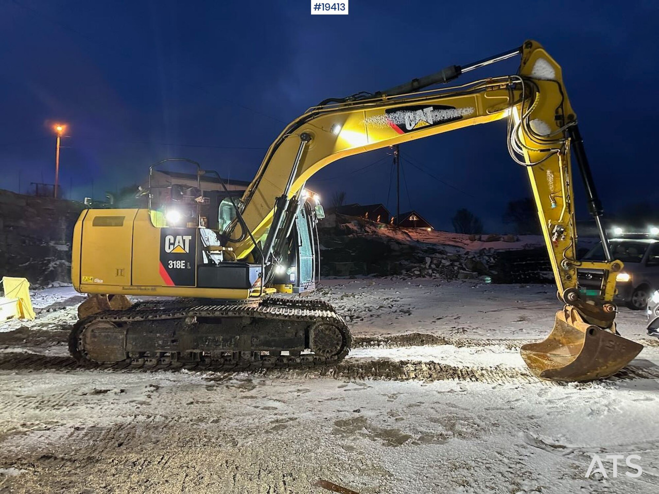 Leasing  CAT 318EL crawler excavator w/ Cleaning bucket, tooth bucket and rototilt. WATCH VIDEO. CAT 318EL crawler excavator w/ Cleaning bucket, tooth bucket and rototilt. WATCH VIDEO.: φωτογραφία 7